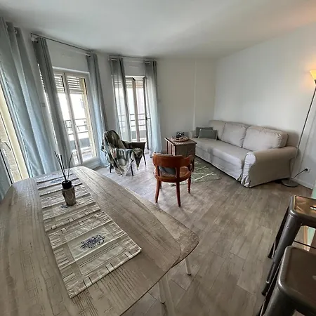 Elegant Apartment In Trocadero-Eiffel Tower Paris Exterior photo
